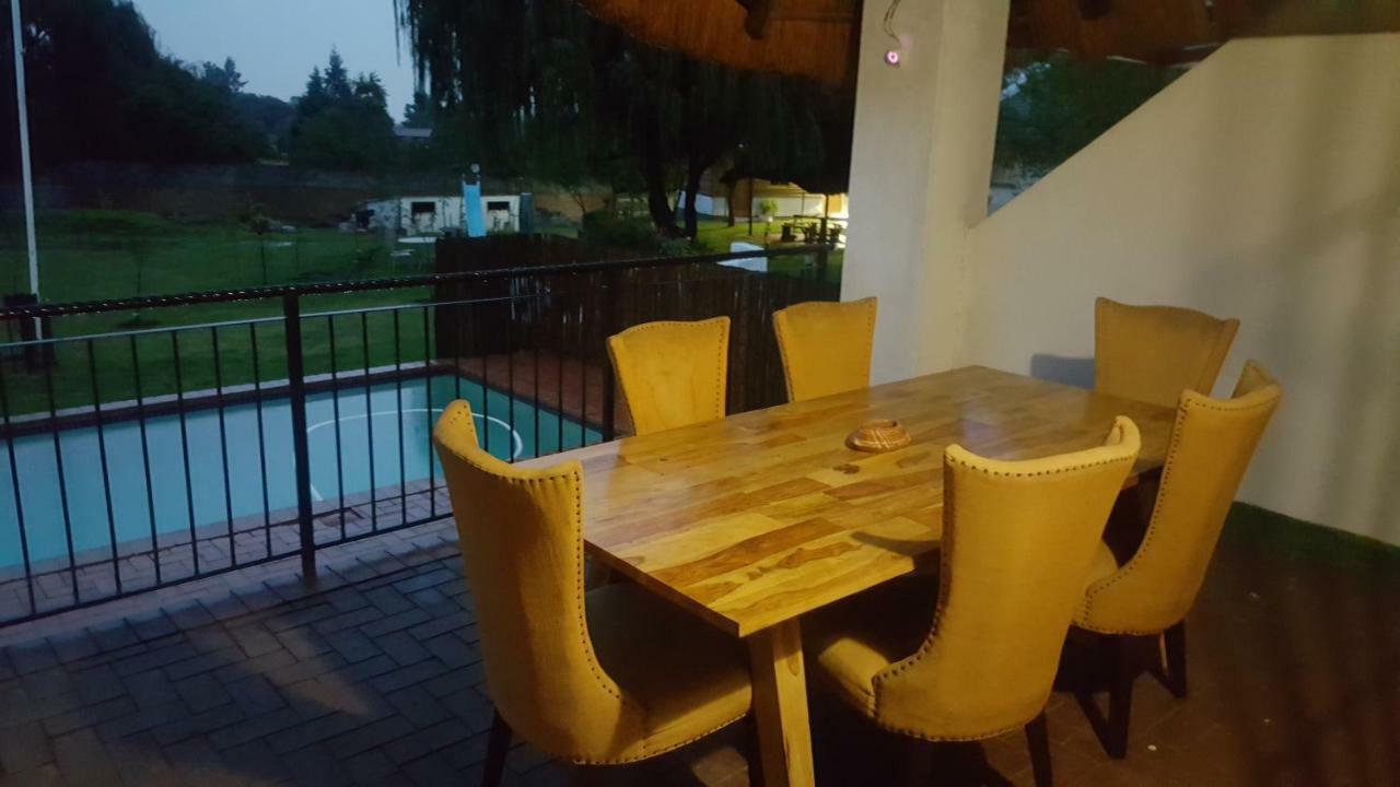 Simbasun Cottages Midrand Exterior foto
